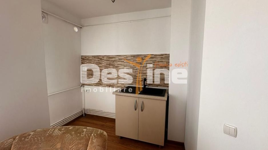 Garsoniera de vanzare 26.000€  zona Darmanesti - Poză 10
