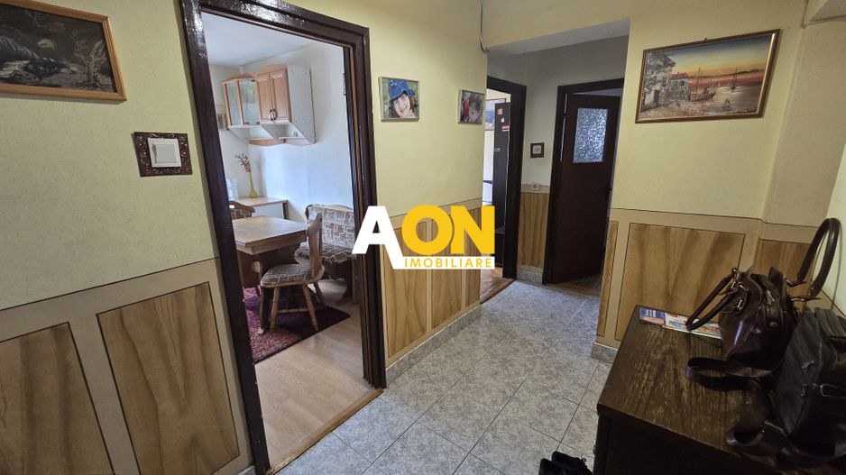 Apartament 3 Camere, 2 Bai, 2 Balcoane Zona Cetate - Poză 11