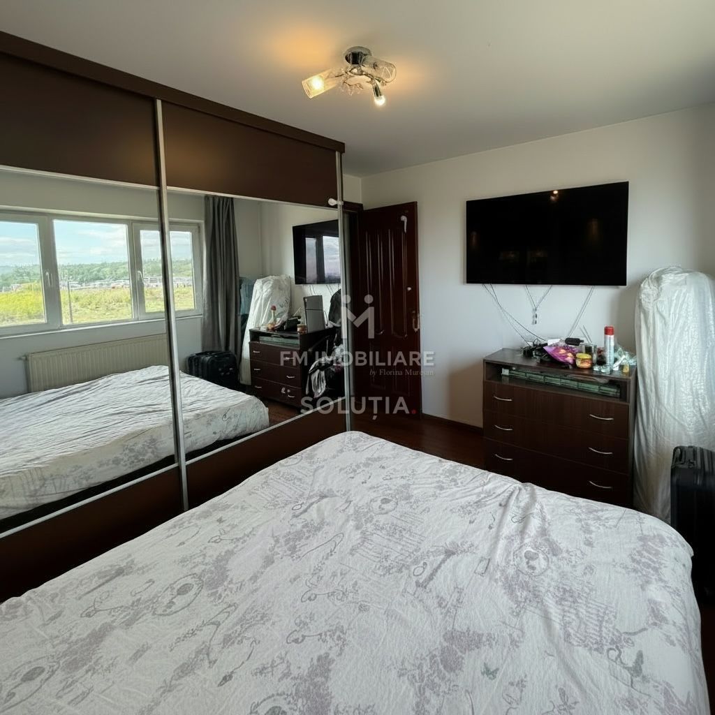 Apartament 2 camere decomandat – mobilat și utilat, zona Hotvon - Poză 3