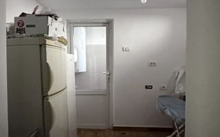 Casa cu anexe si pivniță | Teren intravilan generos | Sannicolau Roman - Poză 6
