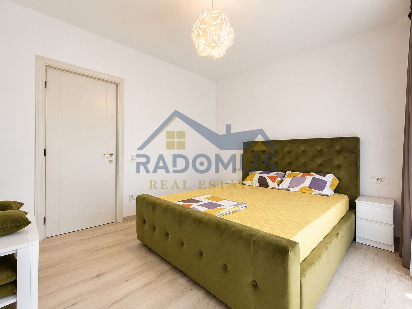 Chirie Ploiesti | 2 camere | Decomandat | Central | Bloc nou | 550€ - Poză 6