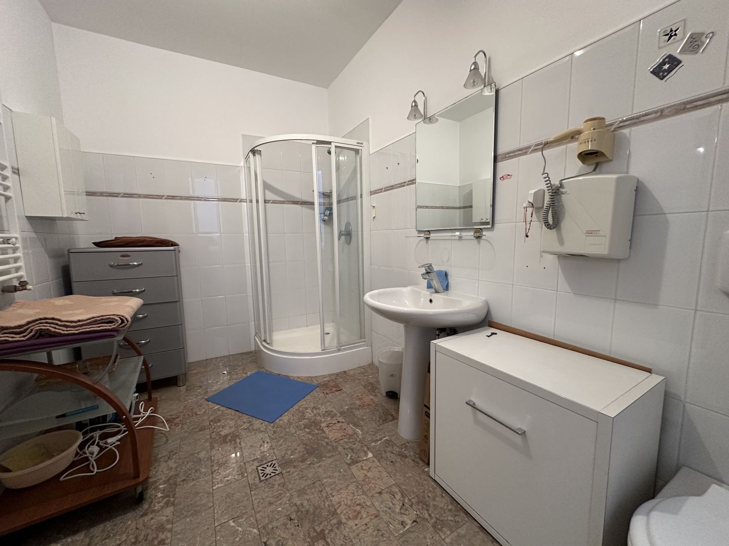 VATRA LUMINOASA -Agricultori | Cladire 1900mp din 2001 | Teren 1030mp - Poză 39