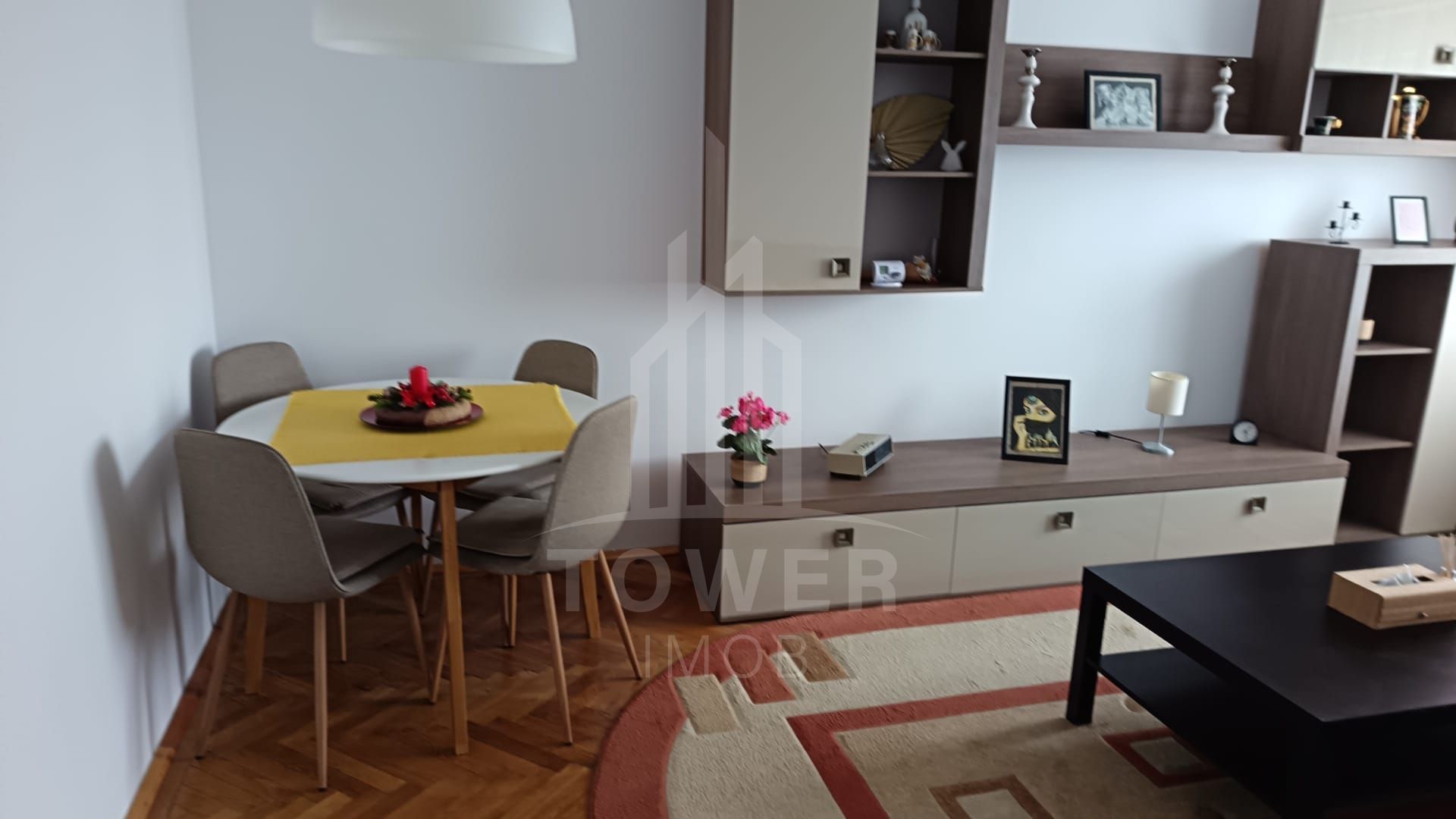 Apartament 2 camere - zona Sub Arini - Poză 5