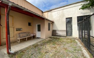 Garsoniera in casa de inchiriat cu loc de parcare, Intre Lacuri - Poză 5