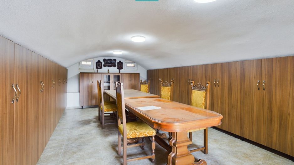 Casă tip duplex cu teren generos în Dezna - Poză 2