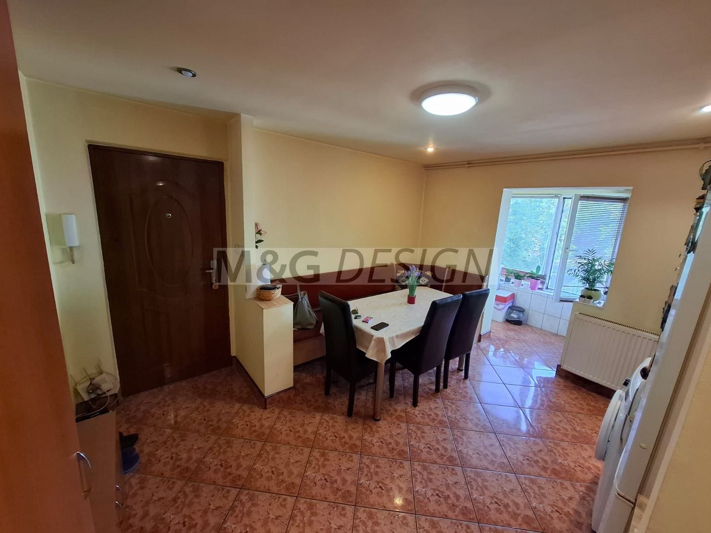 Aradului, apartament 2 camere, etaj 2, CENTRALA,CLIMA - Poză 1