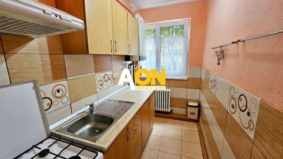 Apartament 2 camere, semidecomandat, parter, ultracentral - Poză 8