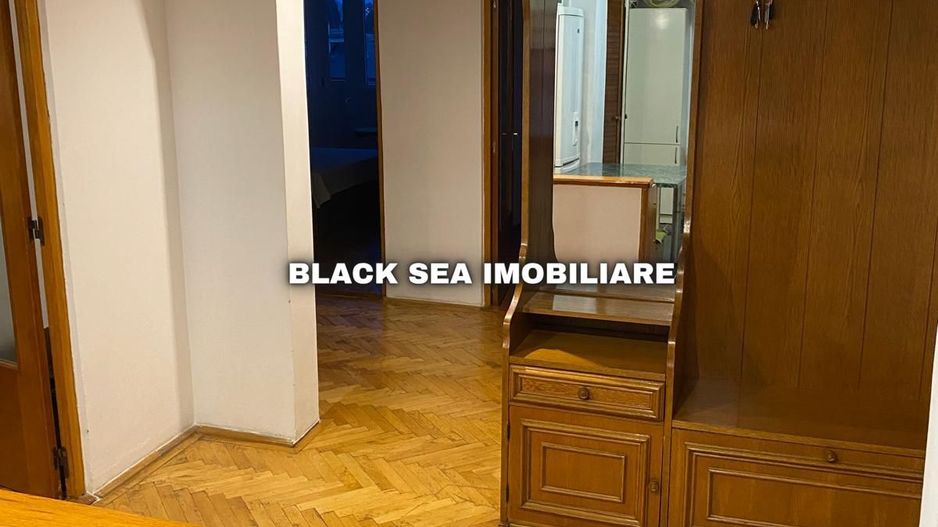 Apartament 3 camere de vanzare - zona Tomis 3 - Gaze / Ocazie Unica - Poză 13