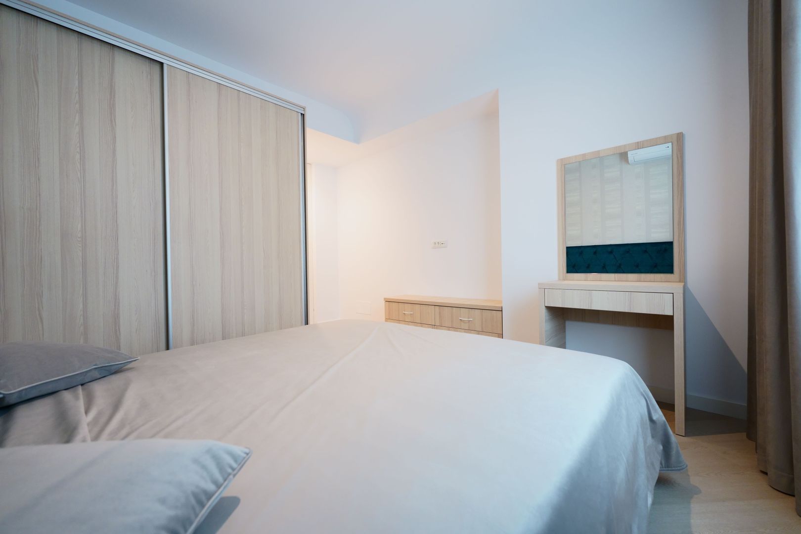2 Camere + Parcare, Cortina North, Porsche Pipera - Poză 14