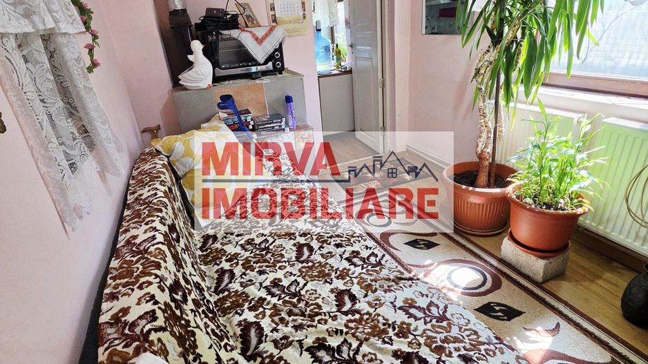 Casă 4 camere, 685 mp teren, renovată 2011 – Mănești, Zalhanaua - Poză 43