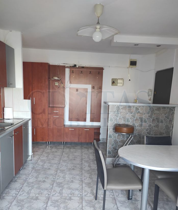 2 camere decomandate, 50 mp,loc parcare! - Poză 1