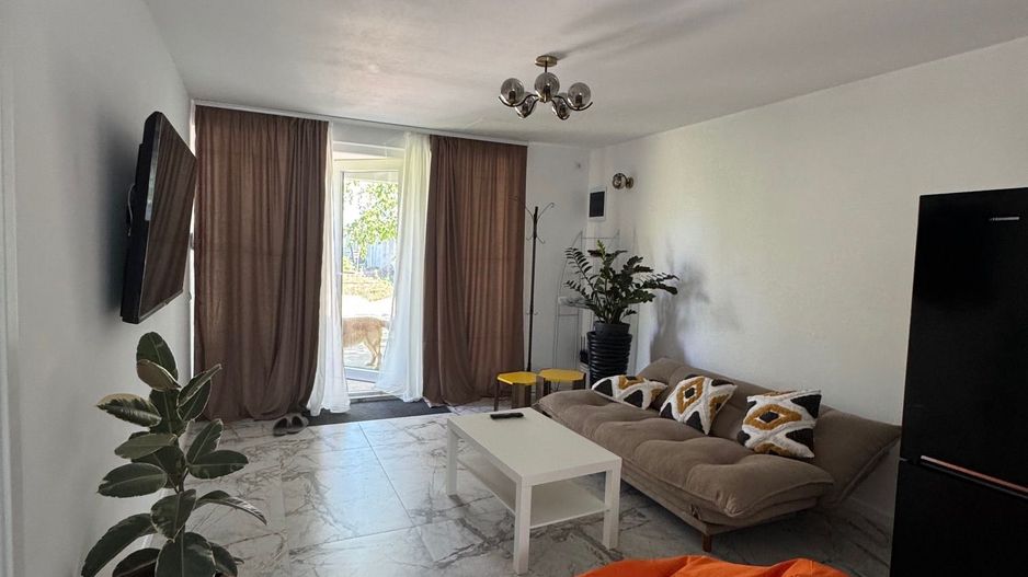 PRIMA CHIRIE, Casa pe parter, 3 camere, 70m2, 23 AUGUST - Poză 8