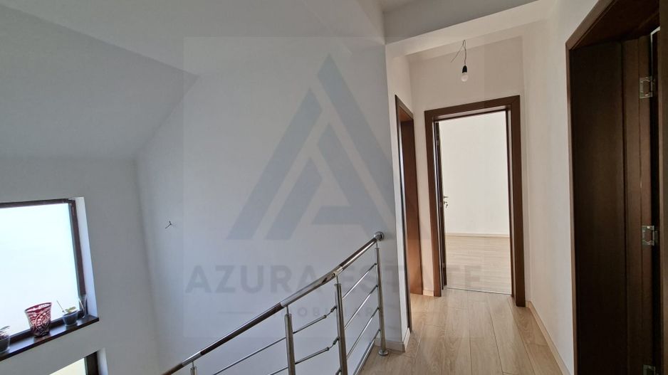 Casa intabulata 5 camere 2 bai si curte generoasa in Bavaria Park - Poză 16