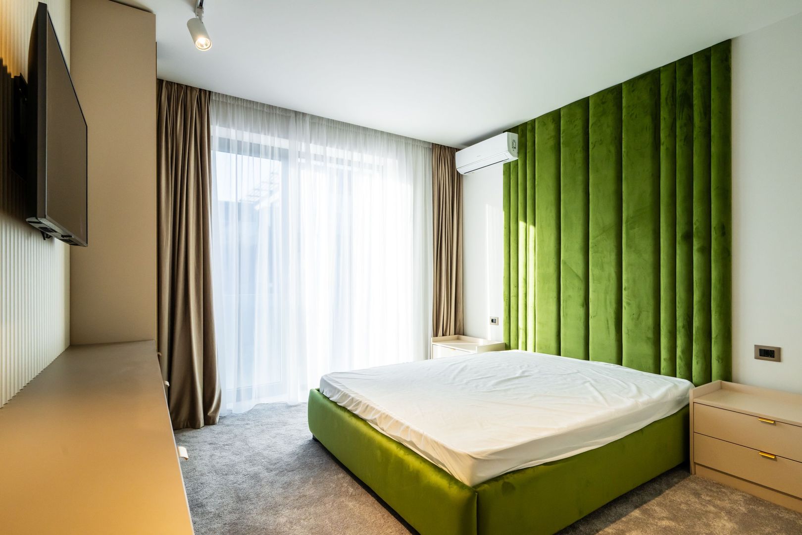 IANCU NICOLAE | Pet friendly | Piscina exterioara | EXCLUSIVITATE - Poză 10