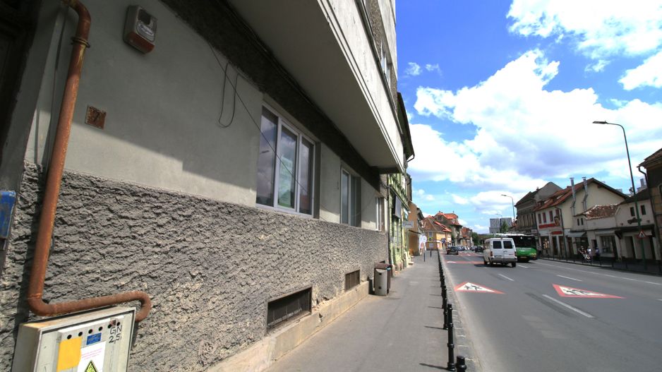 Exclusivitate - Zona Teatru Dramatic, garsonieră pretabilă locuit sau birouri - Poză 16