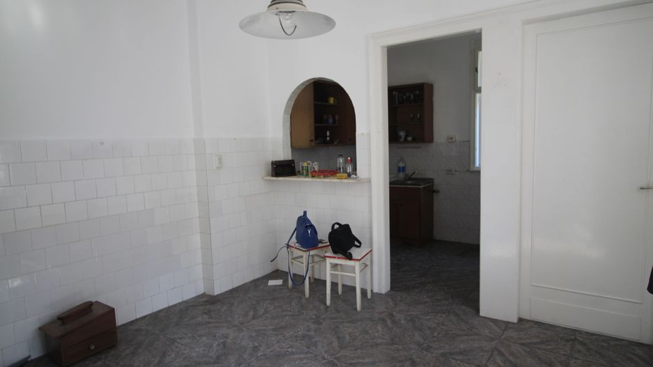 APARTAMENT IN VILA - Poză 11