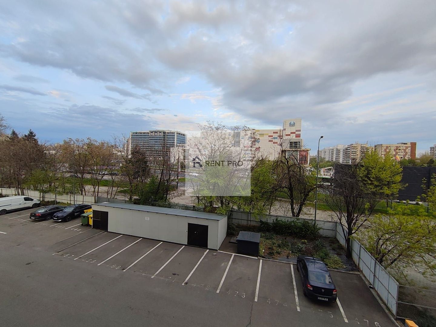 Studio GranVia Park Plaza Mall - Poză 6