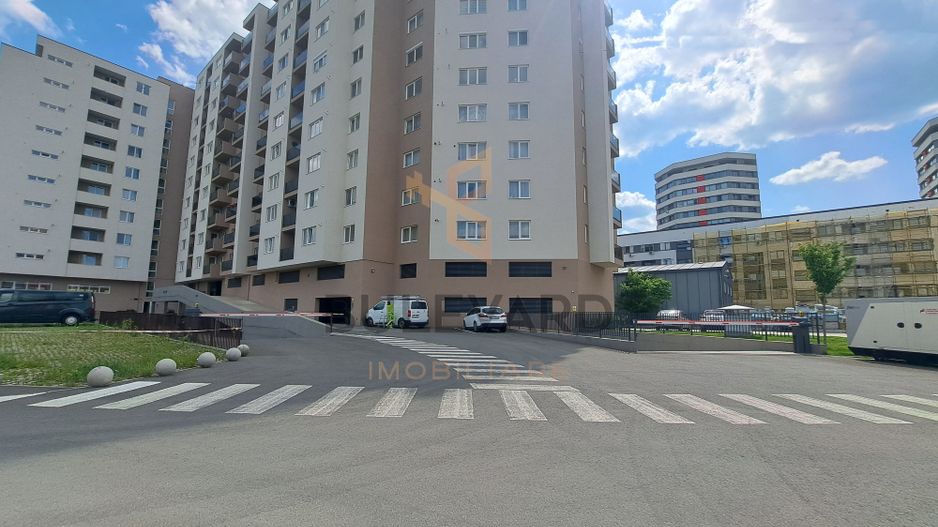 Apartament 3 camere, 2 bai, parcare, zona Metro! - Poză 3
