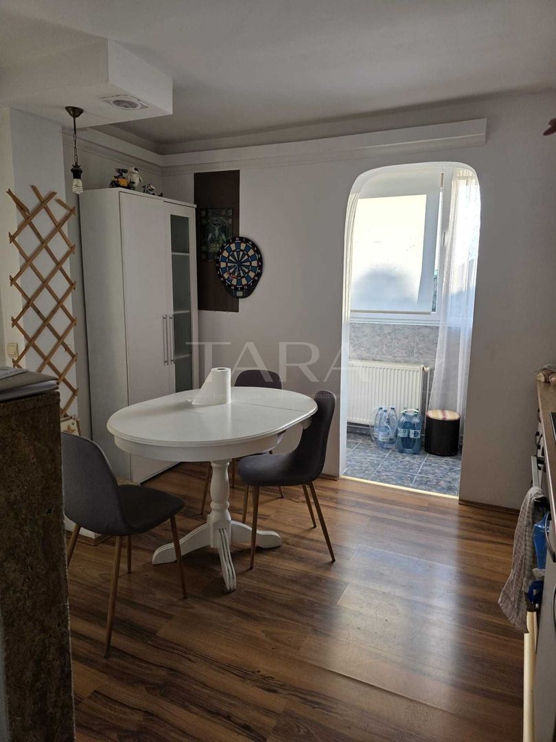 Apartament cu 3 camere, boxă, zona Zorilor, Cluj-Napoca. - Poză 1