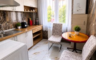Apartament spațios 3 cam, complet renovat, mobilat – disponibil 01.07. - Poză 10