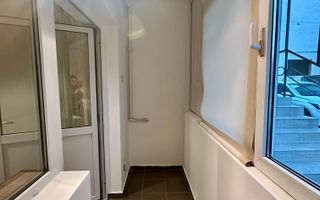 Apartament 4 camere cu garaj zona Strand- V.Aurie - Poză 18