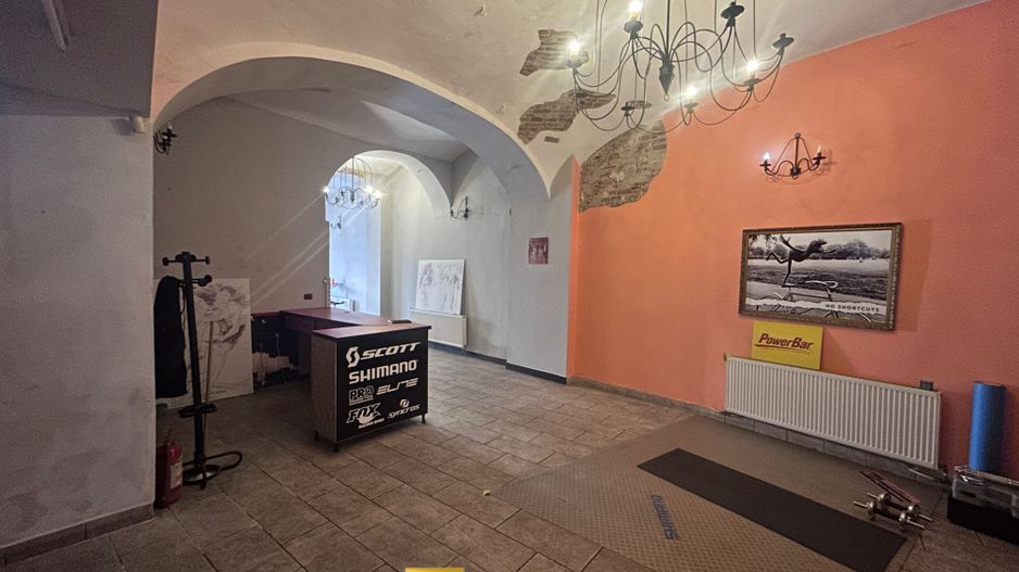 Spatiu comercial de vanzare zona Bou Rosu - Poză 4