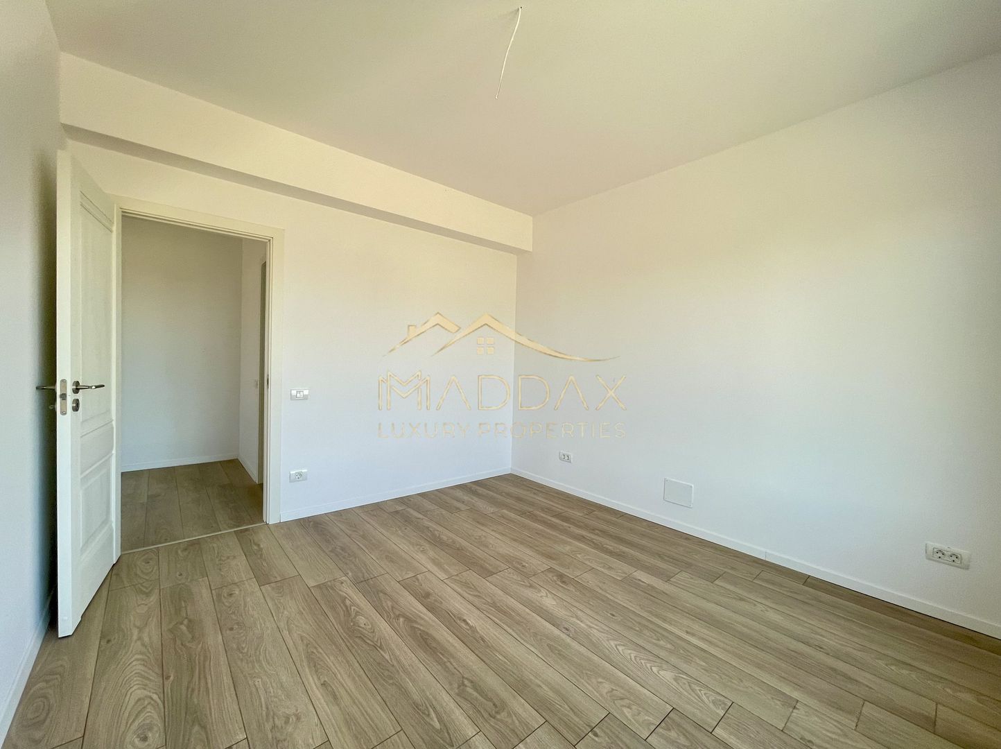 Vila exclusivista_P+1*5 Camere*Teren 704 mp*Langa Padure//Balotesti - Poză 32