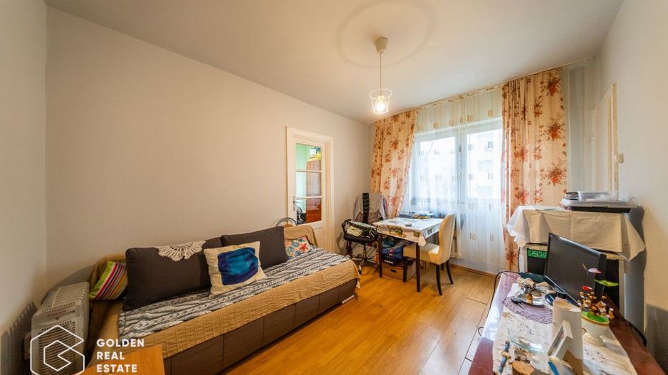 Apartament 2 camere, etaj 1, zona Grădiște - Poză 2