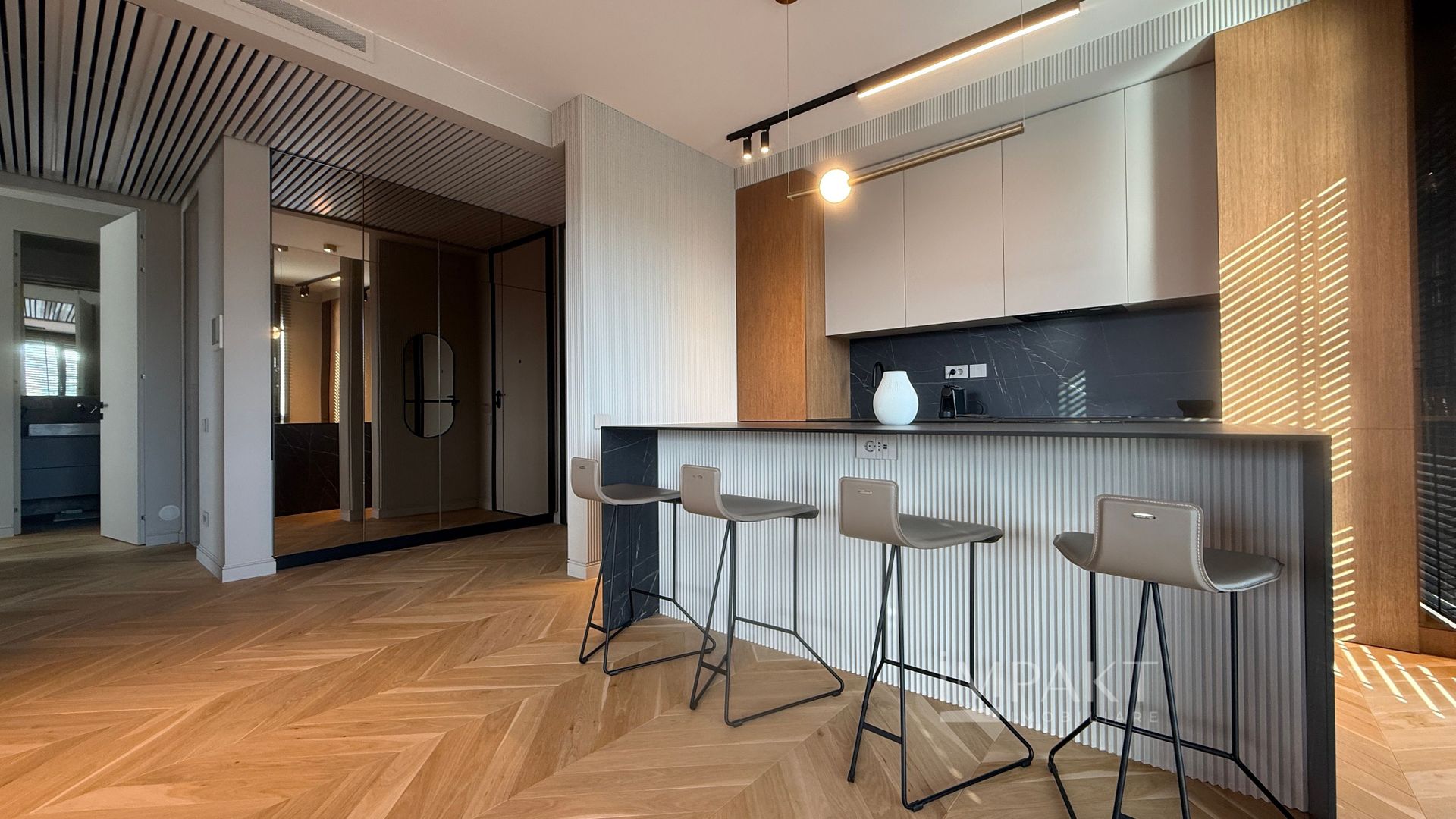 Apartament premium cu 3 camere de închiriat în Gheorgheni - Poză 4