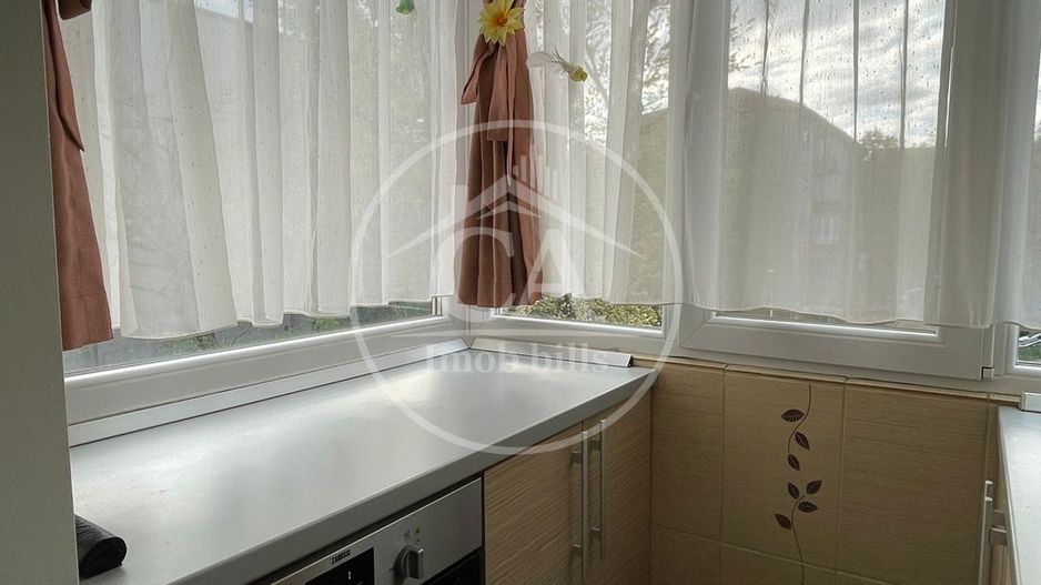 Apartament de inchiriat cu 3 camere de tip PB in Rogerius, Oradea - Poză 10