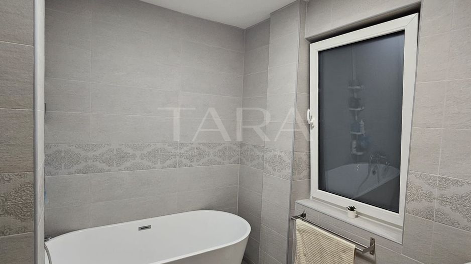 Apartament 3 camere, terasă 34 mp, zonă liniștită. - Poză 8