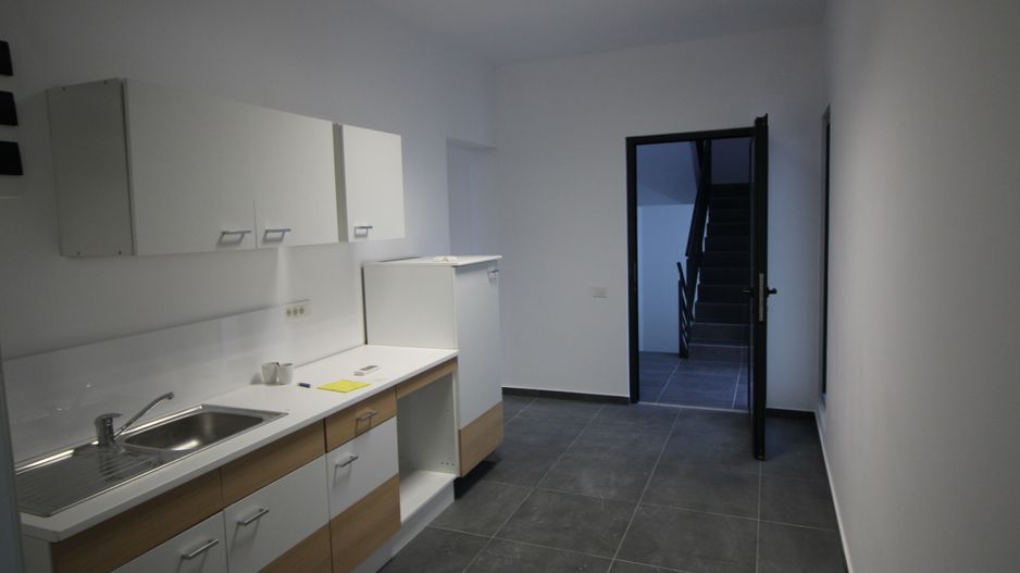 Spațiu de birouri de 110mp de închiriat  - Dumbravita - Poză 6