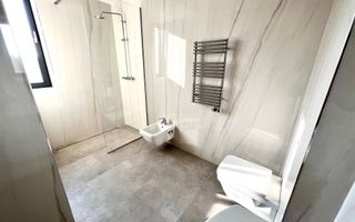 APARTAMENT DEOSEBIT CU 3 CAMERE LA VANZARE CU VEDERE LA LAC - Poză 9