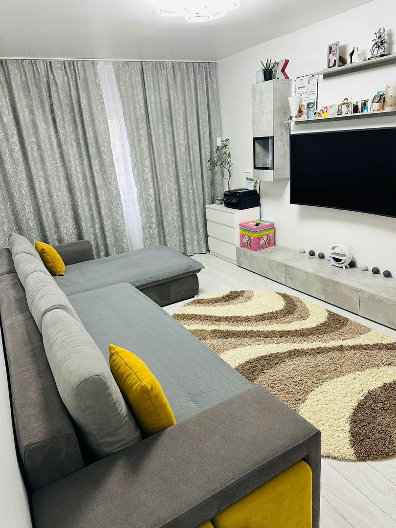 Lipovei | 3 Camere | Decomandat | Etaj Intermediar. - Poză 2