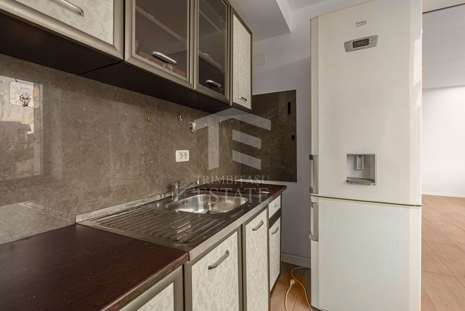 Apt 2 camere Berceni Turnu Magurele vis-a-vis Mega Image bloc 2019 - Poză 5