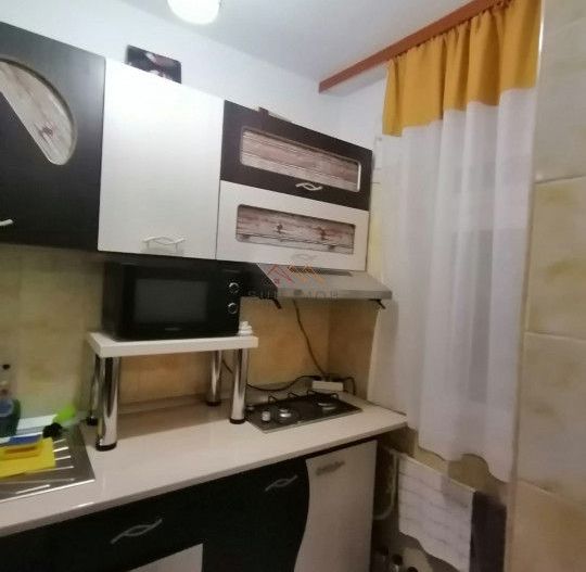Garsoniera, zona centrala, renovata si mobilata, Campina, Prahova - Poză 2