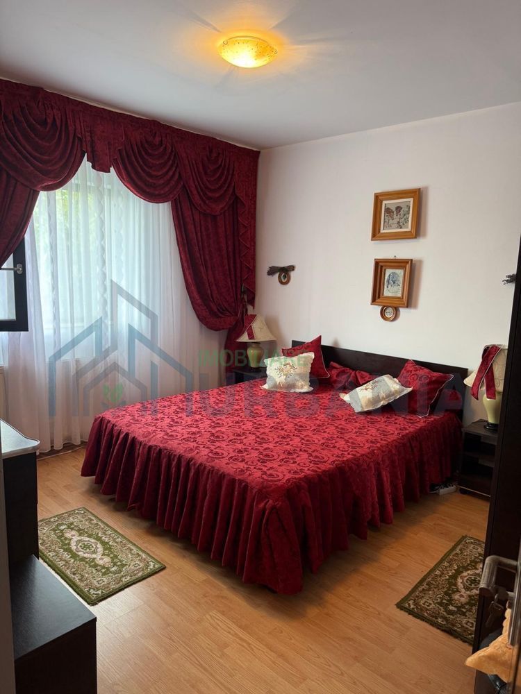 Casă 4 camere, Valea Lupului, Str. Neagoe Basarab, construcție 2014, P+E+pod, teren 213 mp, 105 mp utili + 11 mp terasă + 4 mp balcon - Poză 6