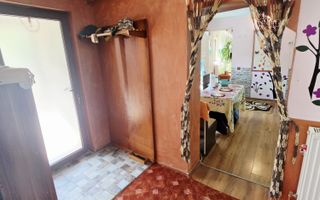 Casă 4 camere, 685 mp teren, renovată 2011 – Mănești, Zalhanaua - Poză 37