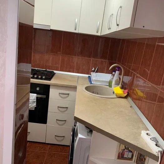 2 camere,  semidecomandat, etaj 1, Micro 40 - Poză 7