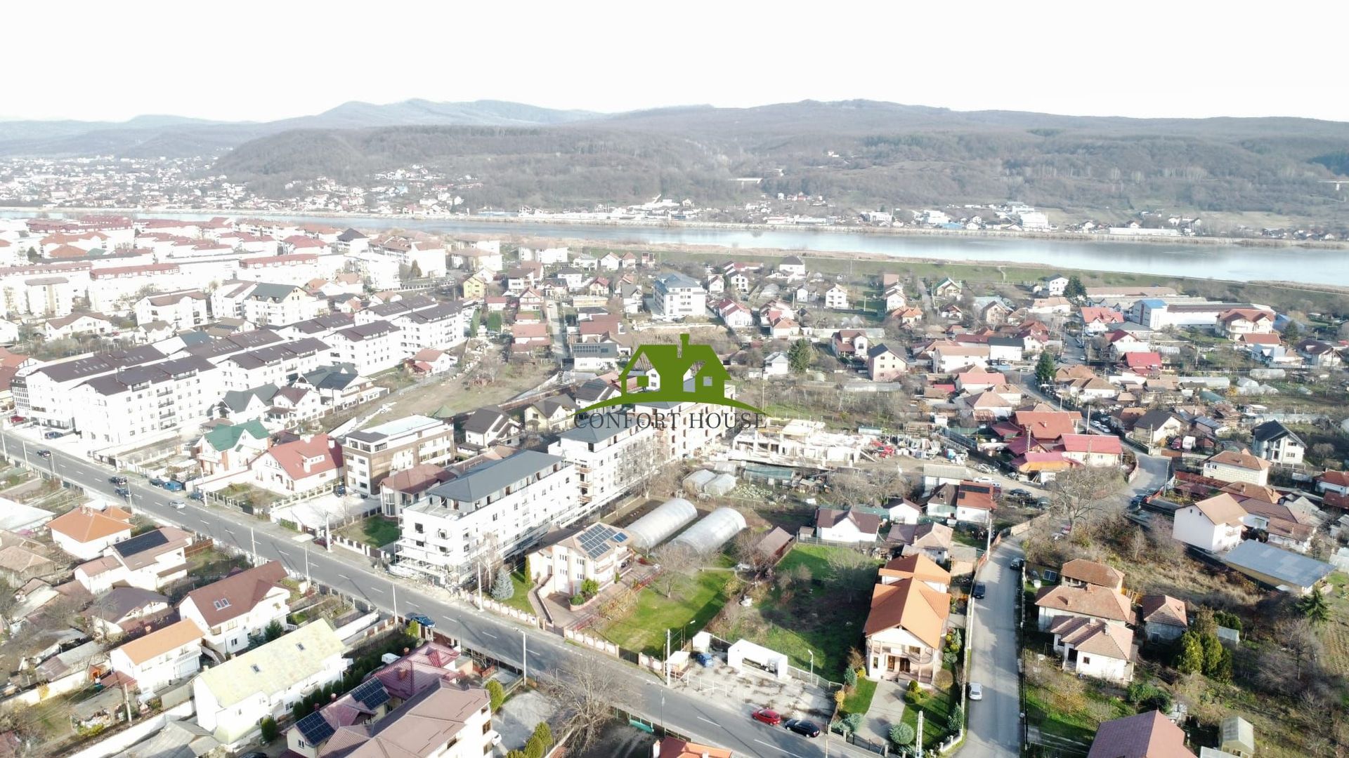 APT. decomandat -2 camere la Parter inalt in BL.Nou-str.Ostroveni - Poză 1