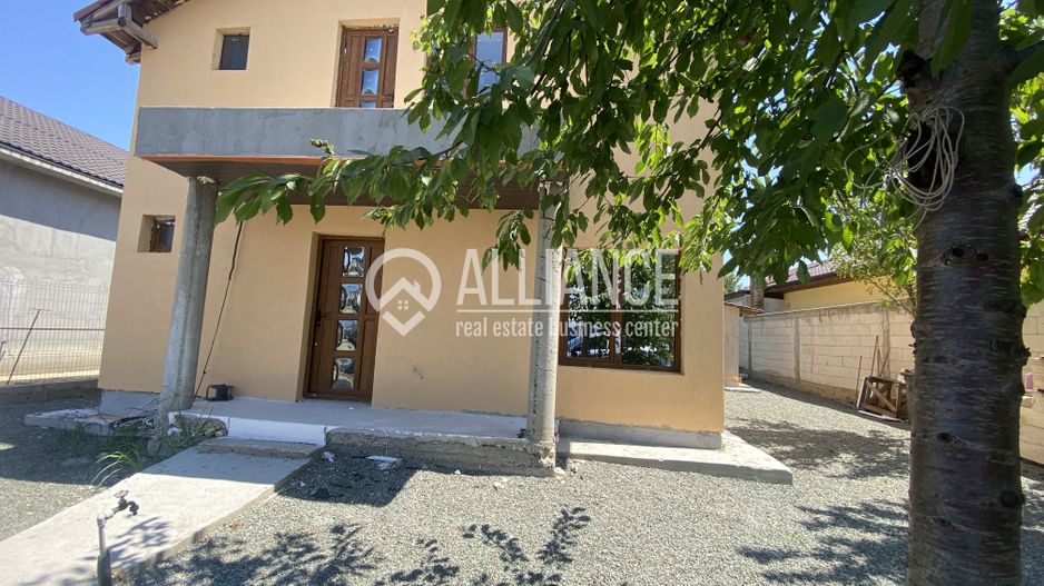 VALU LUI TRAIAN(COD 07) -Casa P+M 5 camere cu teren de 300 mp - Poză 15