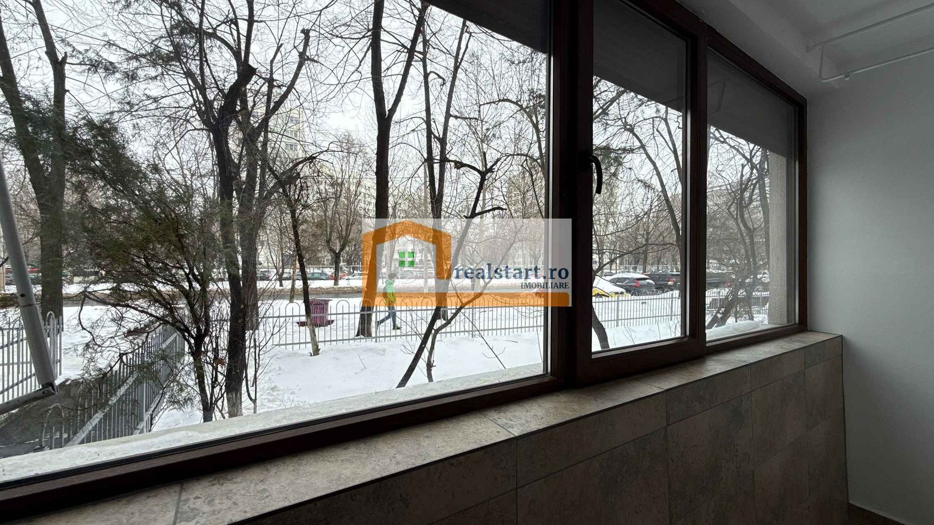 Parter Inalt, langa Mall Park Lake, Metrou Dristor, Piata, Centrala termica, - Poză 10