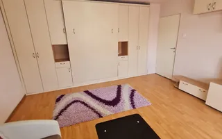 La 10 minute de Piața Unirii - Poză 19