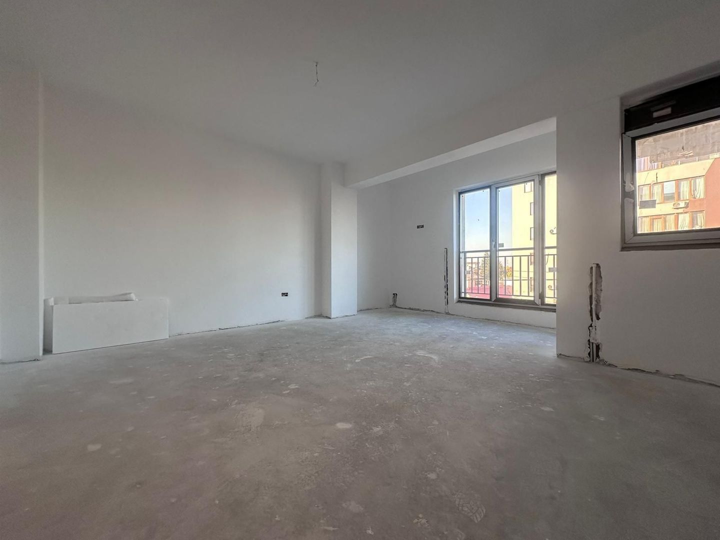 AP. 3 CAMERE CHITILIA, NEMOBILAT, BLOC NOU, LOC PARCARE, COMISION 0% - Poză 1