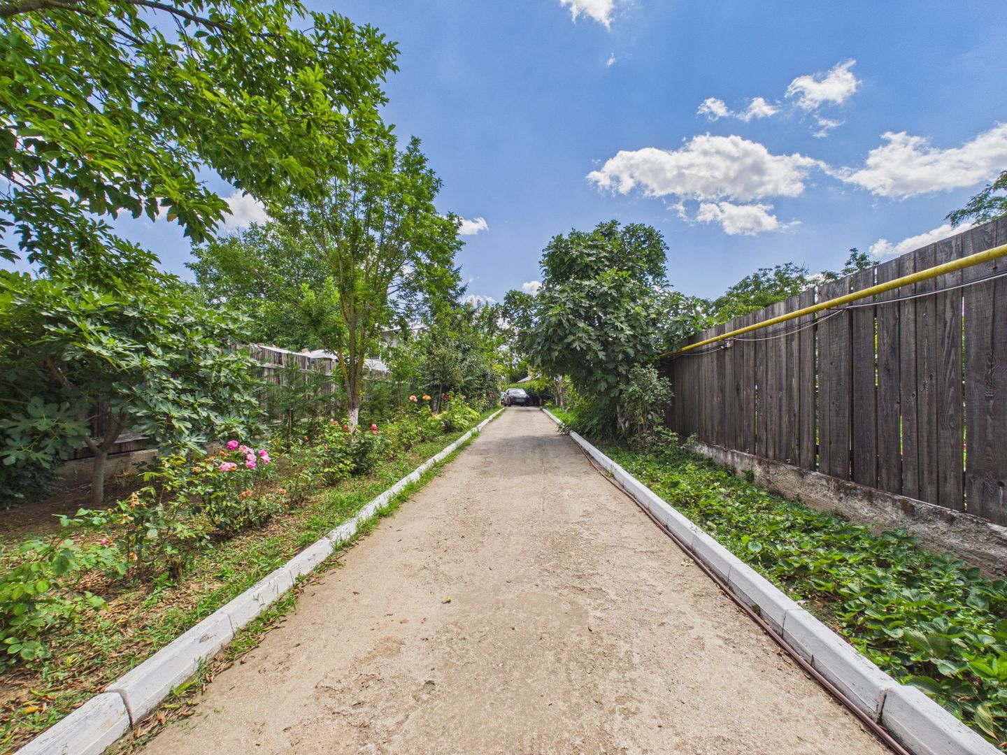 Vilă 10 camere + spațiu comercial | teren 1.300 mp | Otopeni 23 August - Poză 34