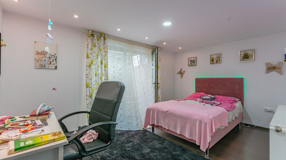 Casa renovata 2016 in Ghimbav - Poză 10