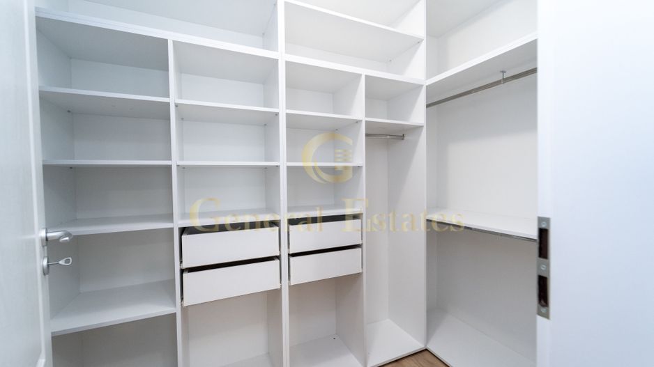 Apartament de închiriat cu 2 camere în Tractorul, Brașov - Poză 6