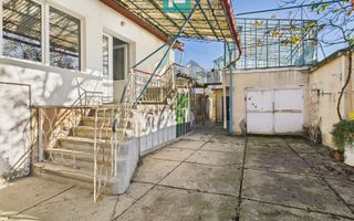 Casă+spaţiu comercial în Ghioroc, vânzare în rate - Poză 3