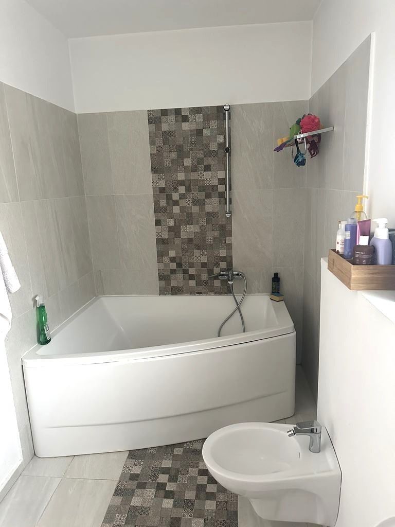 Vilă de vânzare | Bucurestii Noi | 5 camere | Garaj - Poză 14