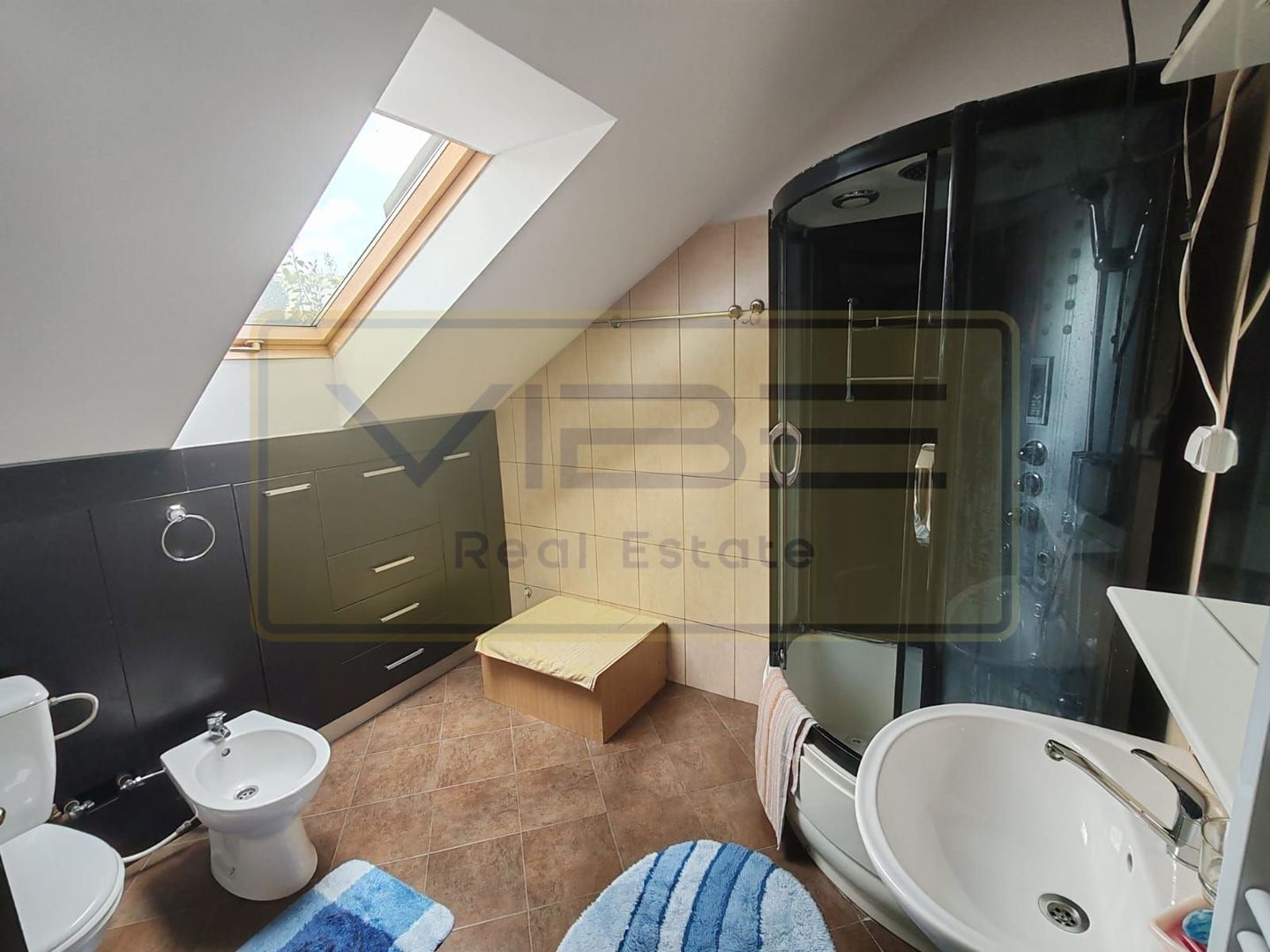 Apartament 5 camere la Vila- Moara De vant- 30min UMF - Curte/ Parcare - Poză 11